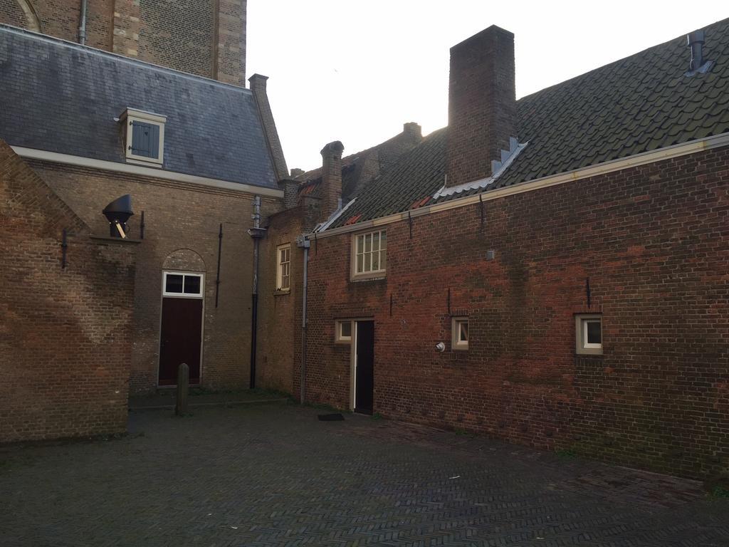 Heer&Meester Bed&Breakfast Dordrecht Bagian luar foto